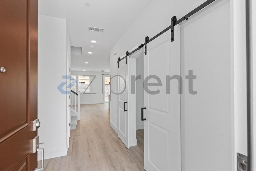 Building Photo - 355 Monastery Dr