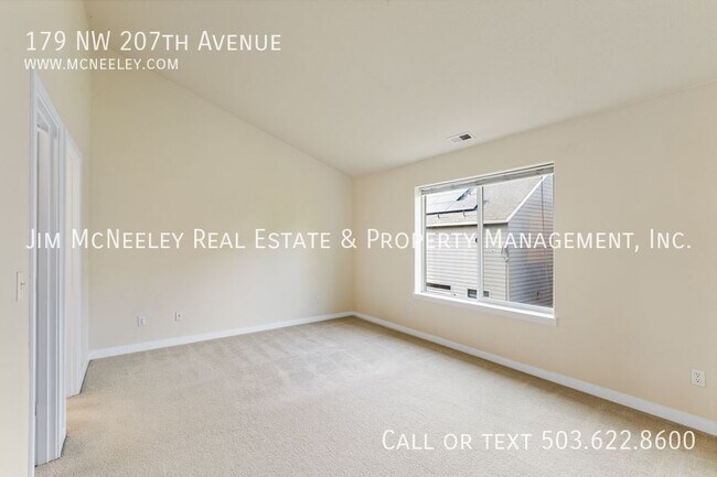 Building Photo - 179 NW 207th Ave