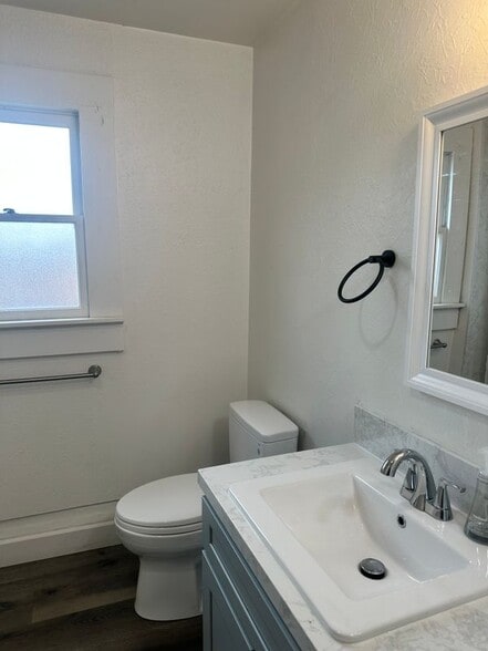 Building Photo - 426 N O St