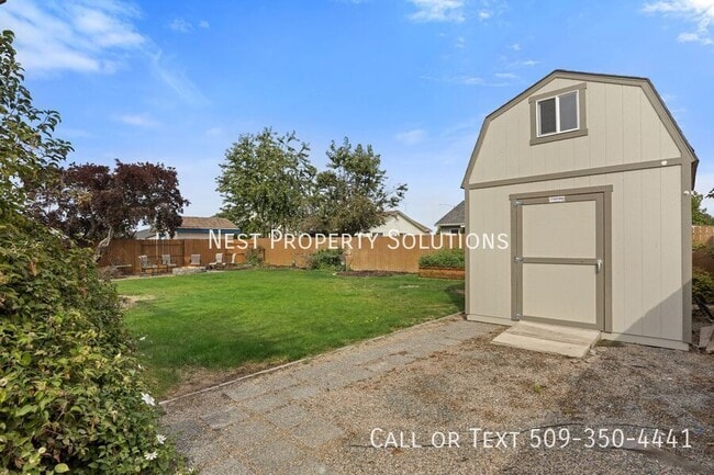 Building Photo - 318 E Tanglewood Dr