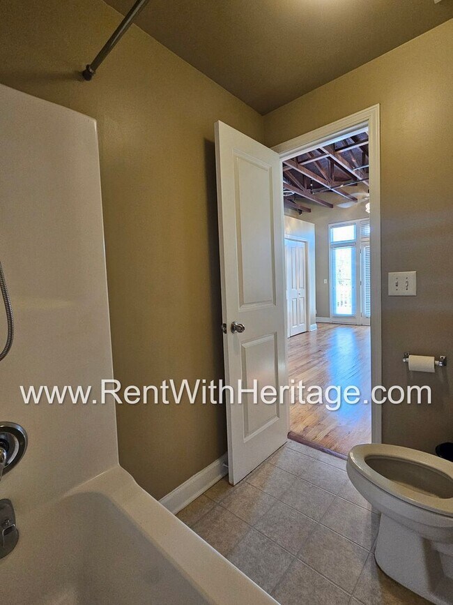 Building Photo - WOW!!.....GORGEOUS LOFT APARTMENT!!!!....DOWNTOWN VILLA RICA