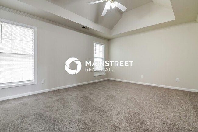 Building Photo - 4 Bedroom Pet-Friendly Home in Lawrencevil...