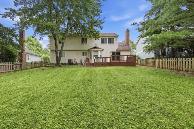 Building Photo - 205 Brownsfell Dr