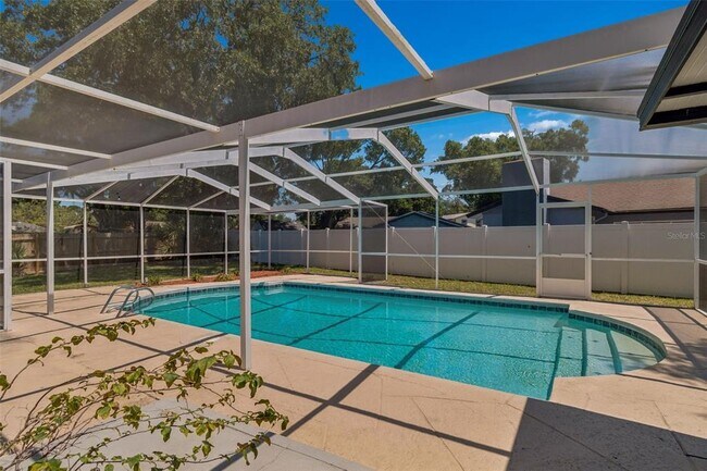 Building Photo - 7111 Gateway Ct
