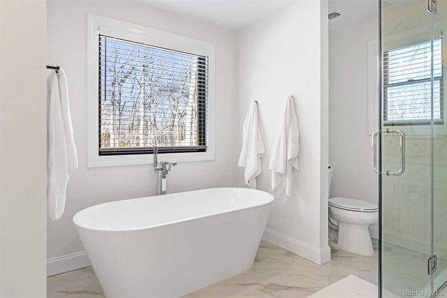 Building Photo - 1745 Stars Rd