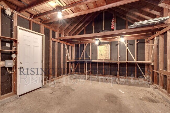 Building Photo - 408 Margaret Dr