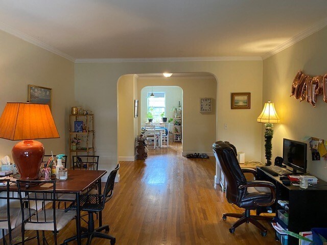 Building Photo - 1500 Beacon St