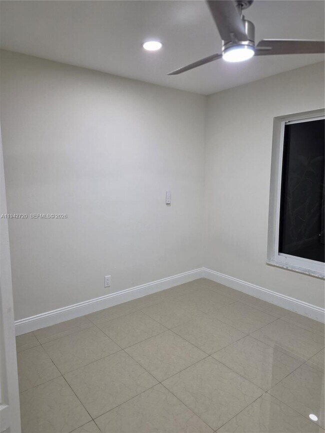 Building Photo - 3832 NW 107th Way