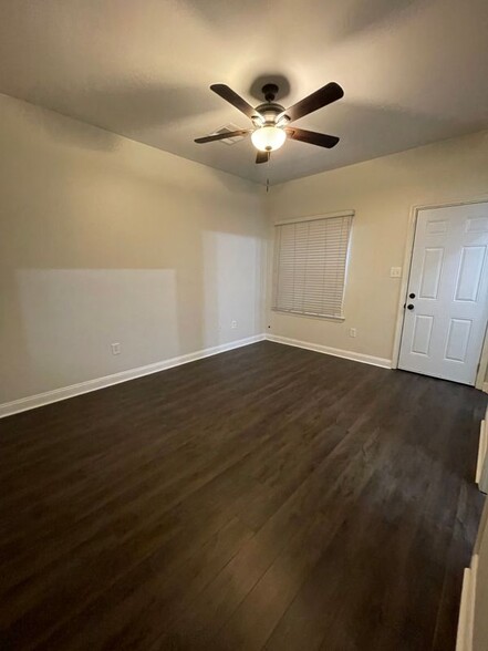 Building Photo - 39 Houmas Pl