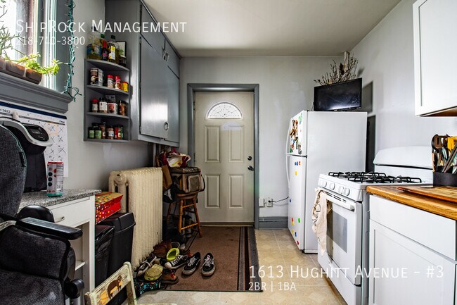 Building Photo - 1613 Hughitt Ave