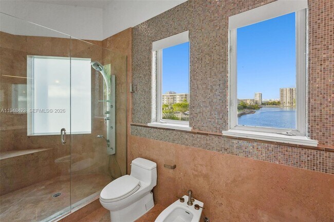 Building Photo - 3283 NE 171 St