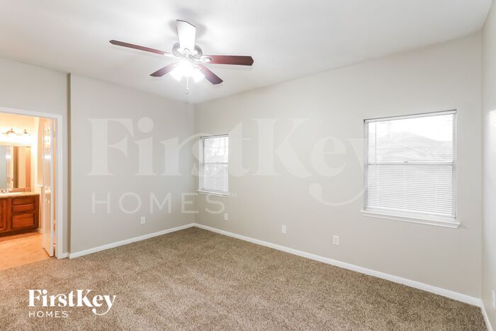 Building Photo - 1443 Autumn Dawn Ct