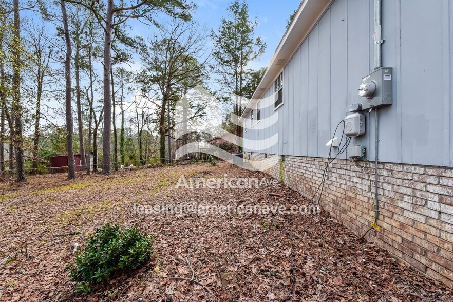 Building Photo - 5908 Wescott Rd