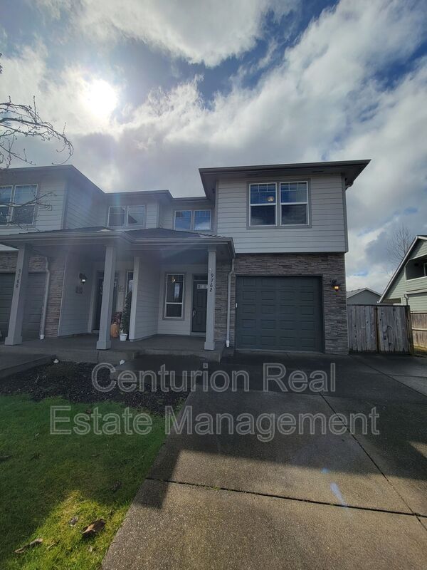 Building Photo - 9762 Willamette St