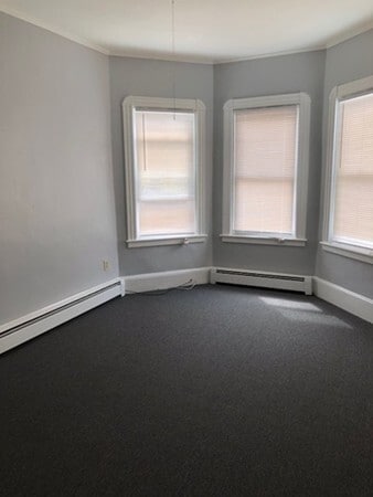 Building Photo - 257 Tinkham St