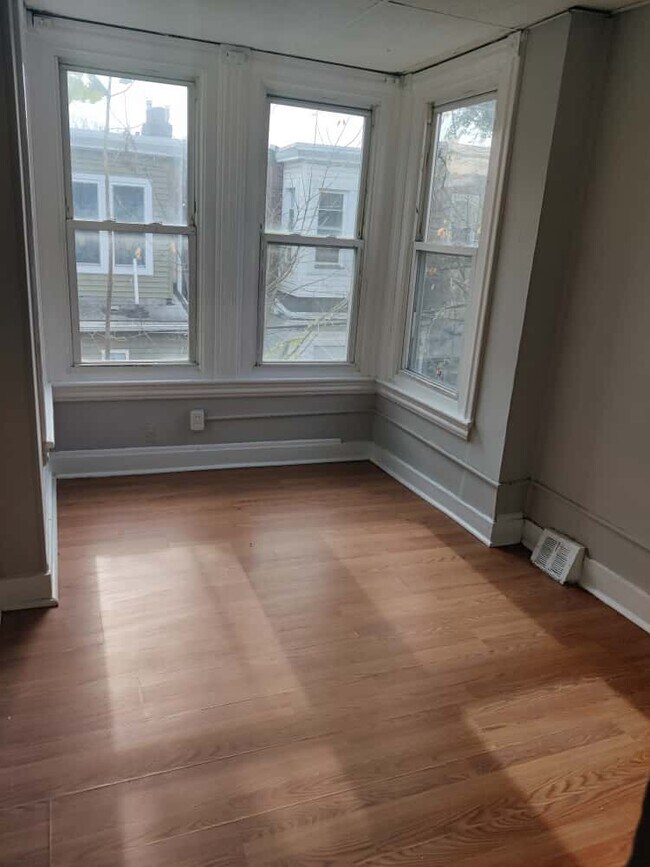 Building Photo - 4322 Otter St