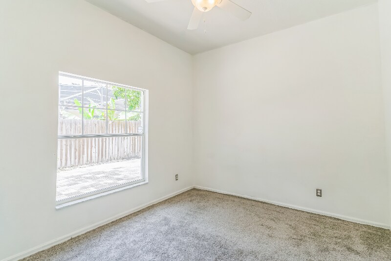 Building Photo - 4428 White Oak Cir
