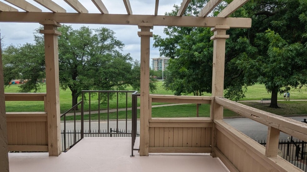 View of Park - 5200 Martel Ave