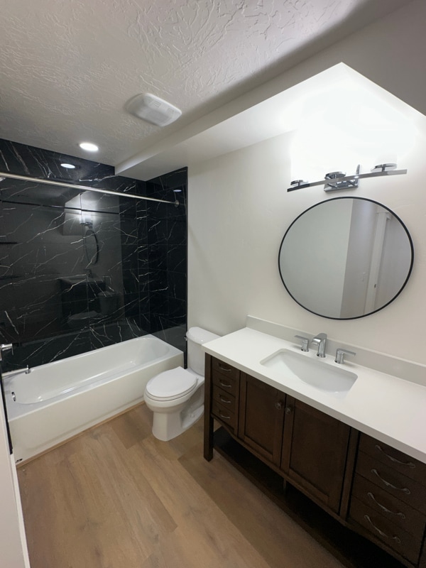 Building Photo - 1231 W 400 S