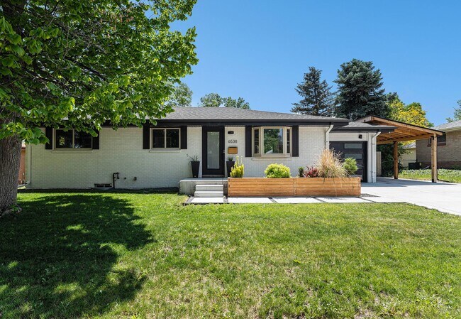 Building Photo - $500 OFF RENT!!!! STUNNING 5BD/3BA Home in...