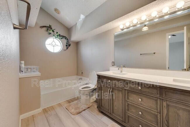 Building Photo - 8733 Eaglestone Way