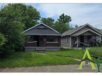 Building Photo - 2410 Indianapolis Ave