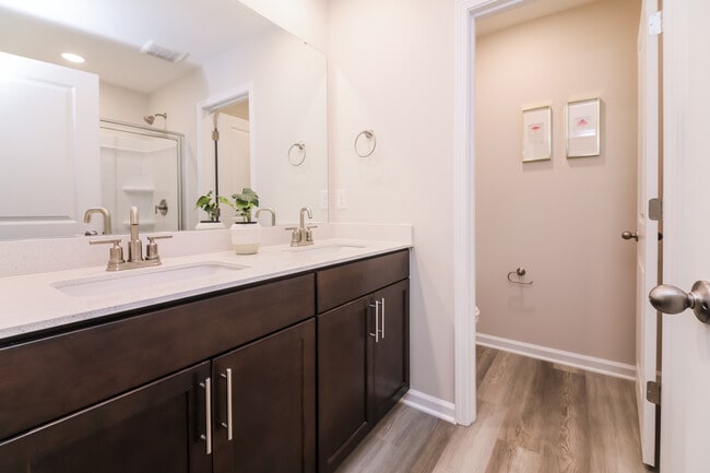 Model Home Bathroom - The Grove at Wendell