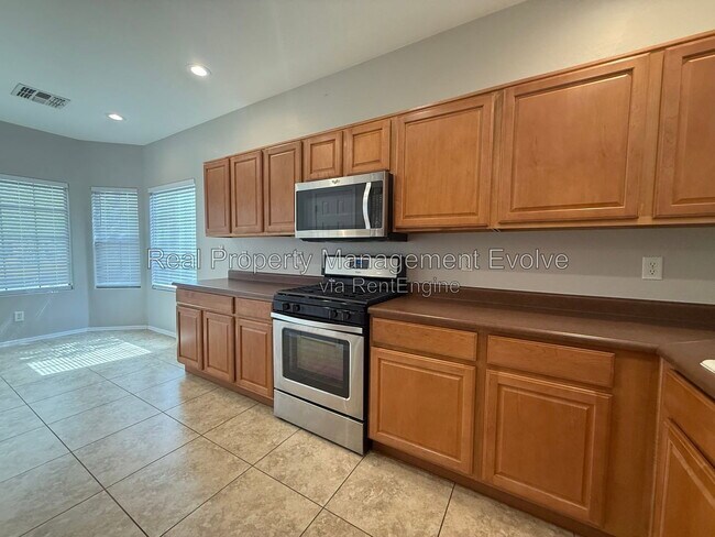 Building Photo - 2513 W Woburn Ln