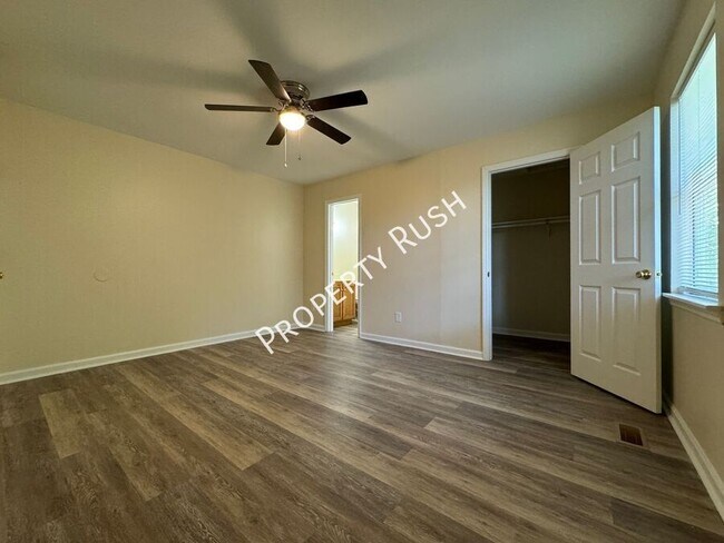 Building Photo - 4938 Charwood Trail NW