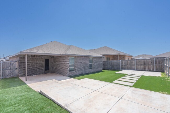 Building Photo - 2311 Outlaw Ct