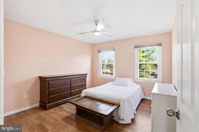 Building Photo - 4708 SUMMIT Rd