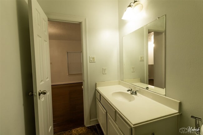 Building Photo - 10904 Panther Ct