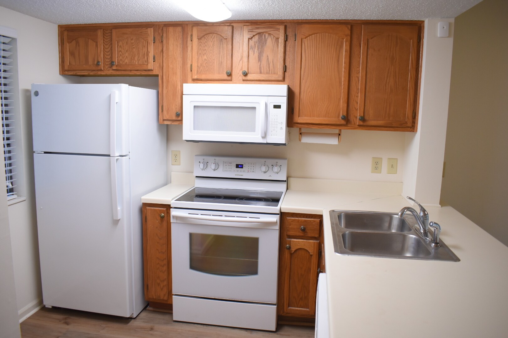 Building Photo - 3631 Saint Johns Ct
