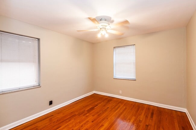 Building Photo - 6209 Loran Ave