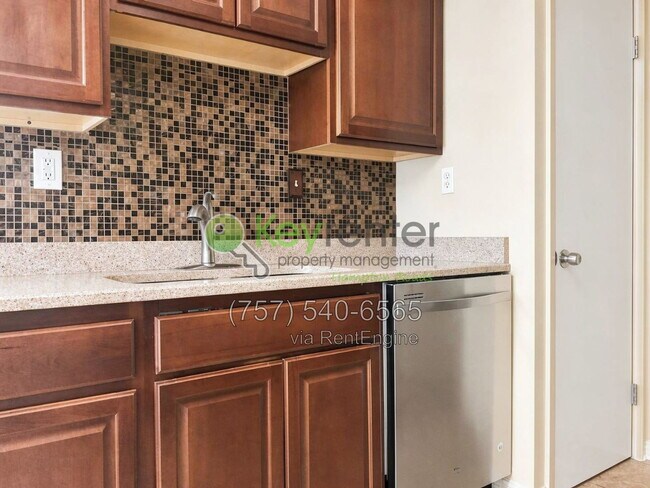 Building Photo - 153 S Comanche Cluster