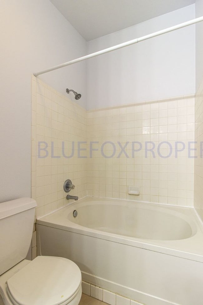 Building Photo - 7845 S Kilbrennan Way