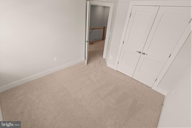 Building Photo - 10512 Hinton Wy