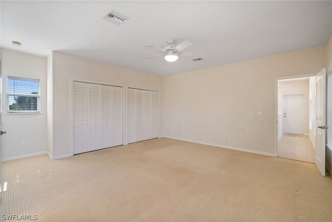 Building Photo - 4011 Tarpon Ave