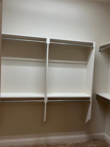 Building Photo - 817 La Cima