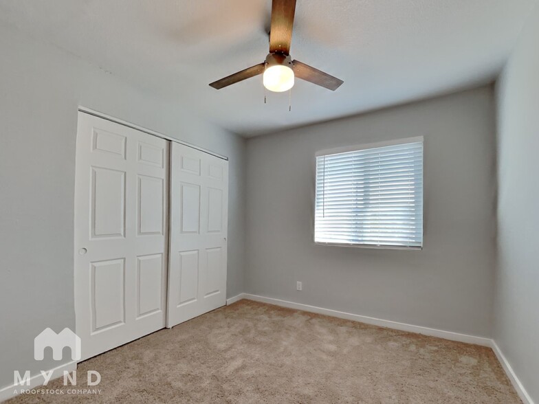 Building Photo - 12707 W Tasha Dr