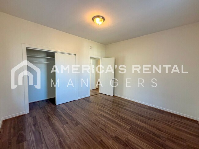 Building Photo - Charming & Spacious Graysville Home for Rent! SECTION 8 FREINDLY!