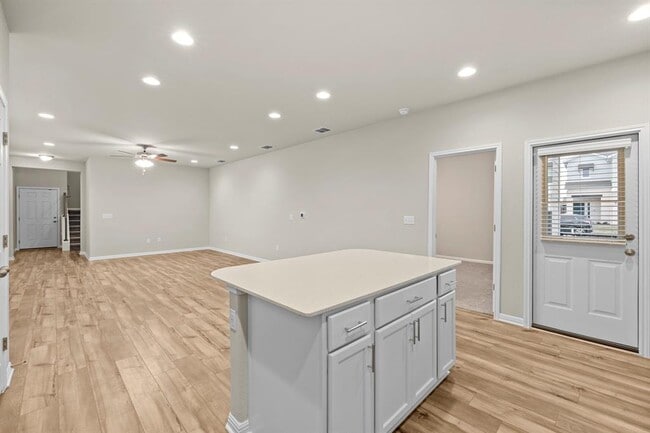 Building Photo - 1156 Autumn Heather Dr