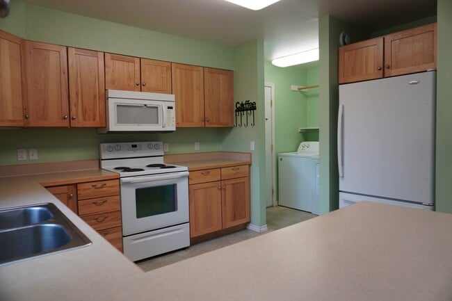 Building Photo - 1705 Resurrection Blvd