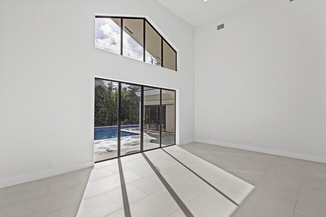 Building Photo - 4798 NW 25th Way