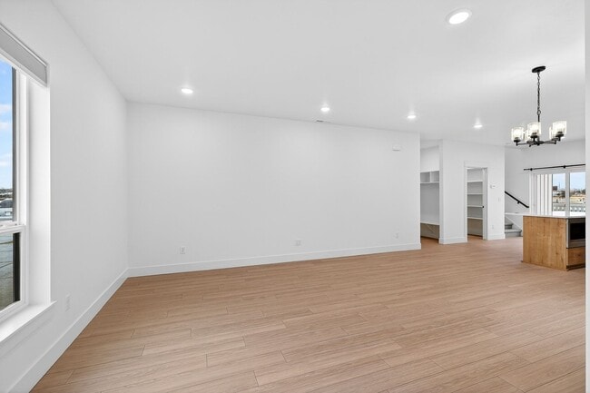 Building Photo - BRAND NEW TOWNHOME IN REXBURG WITH GARAGE