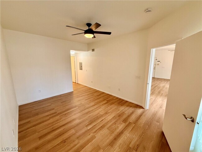 Building Photo - 9303 Gilcrease Ave