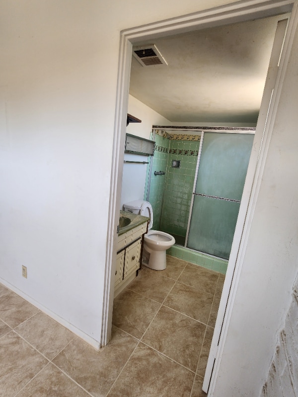 Building Photo - 7049 E Elbow Bay Dr