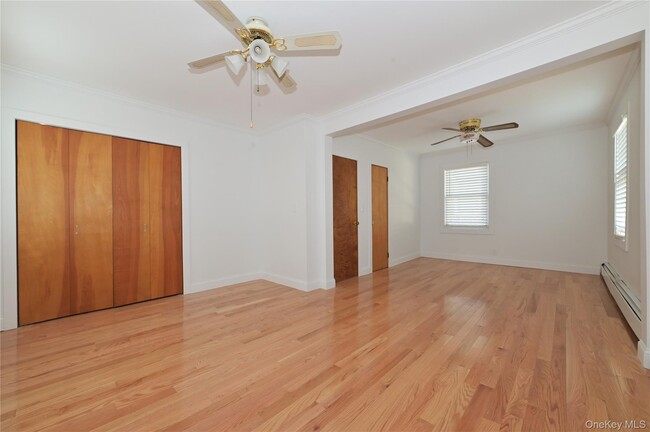 Building Photo - 249-48 Rushmore Terrace