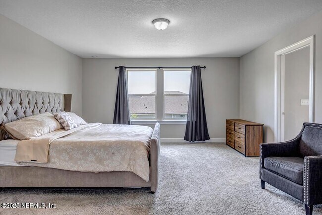 Building Photo - 23 Catesby Ln