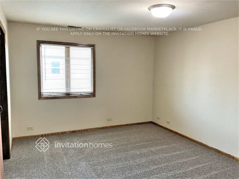 Building Photo - 1102 Lathrop Ave